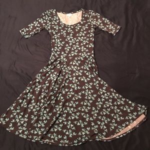 LulaRoe Bluebell print Nicole dress